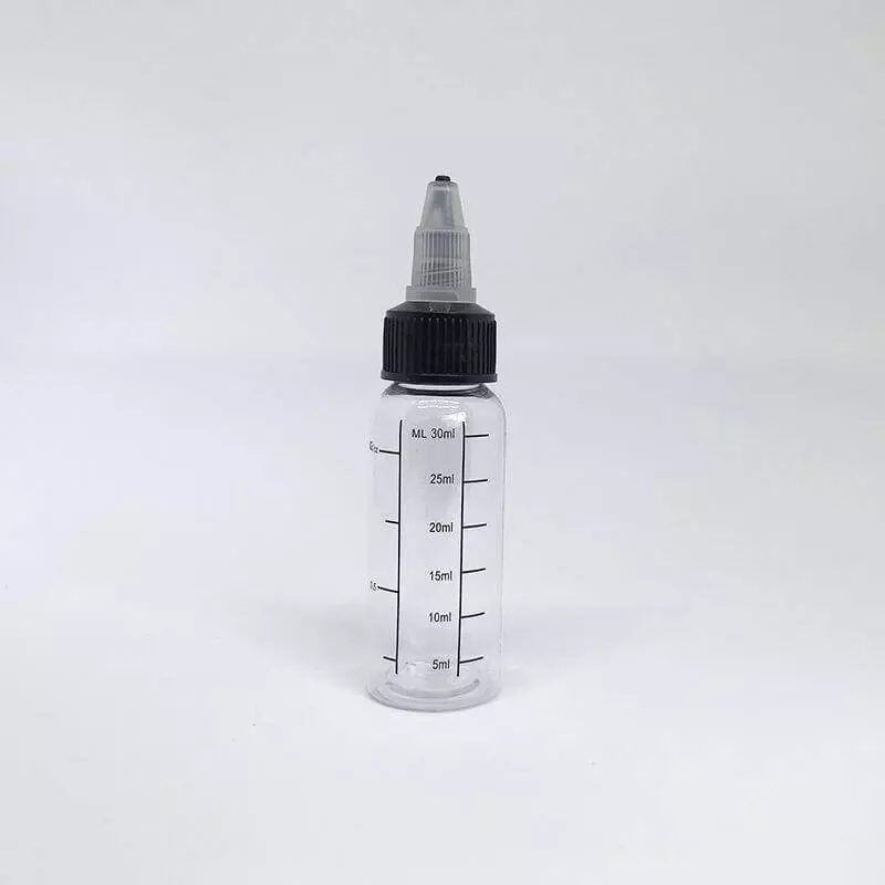 Bouteille graduée pour les mélanges avec nicotine 30 ml 1048