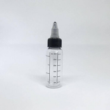 Bouteille graduée pour les mélanges avec nicotine 30 ml Bouteille graduée pour les mélanges avec nicotine 30 ml