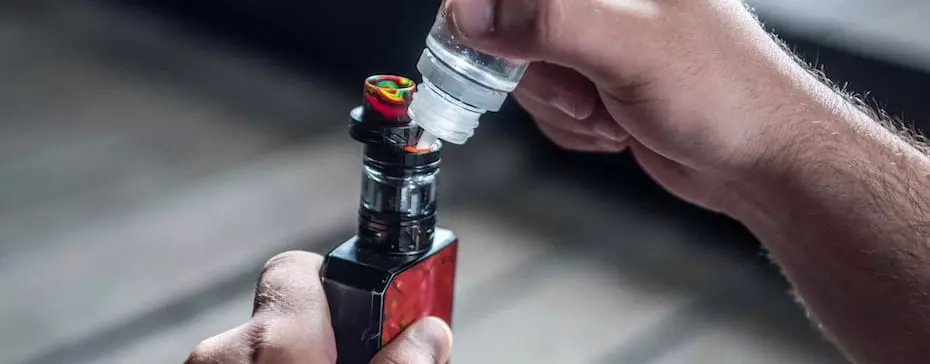 Quand et comment remplir le réservoir d'une cigarette électronique ?